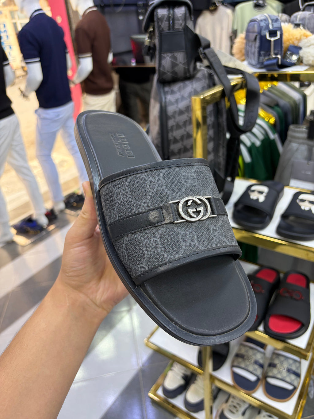 GUCCI