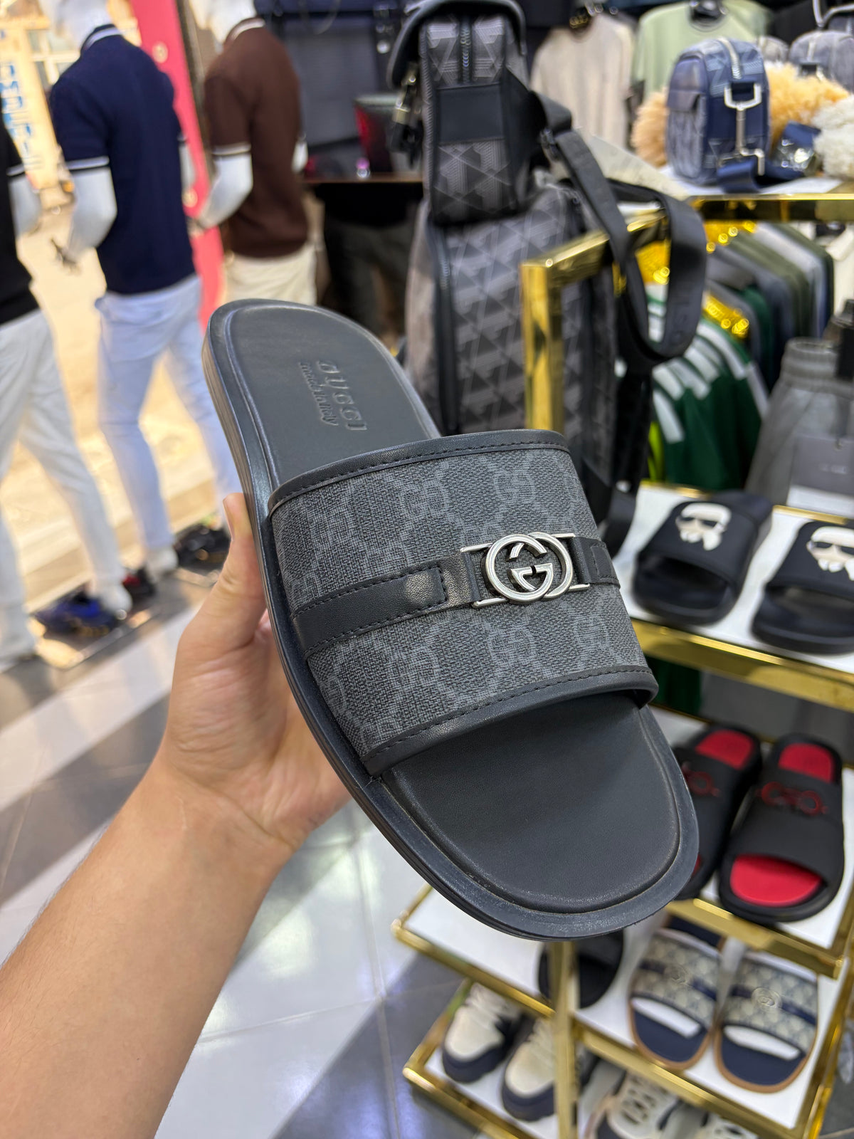 GUCCI