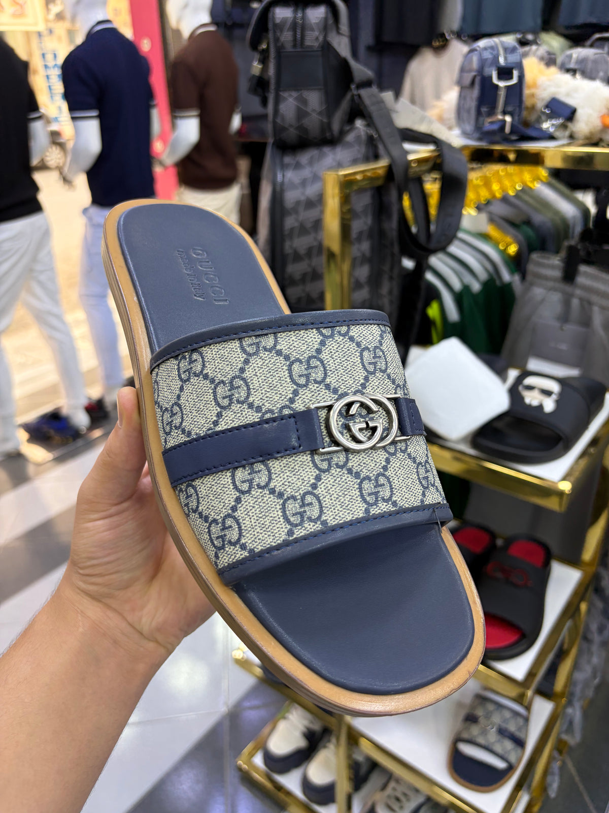 GUCCI
