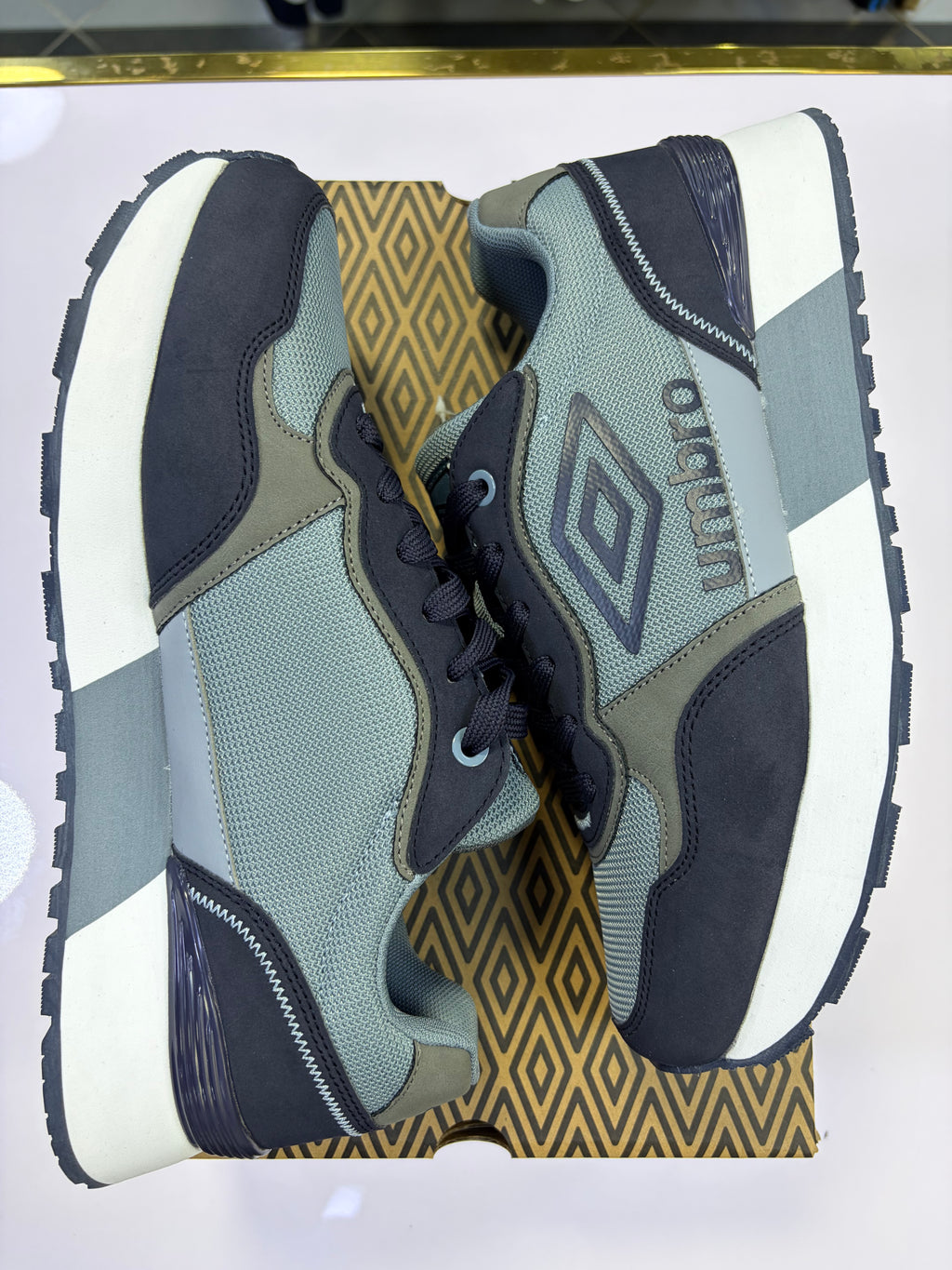 ADIDAD OMRO ORIGINAL