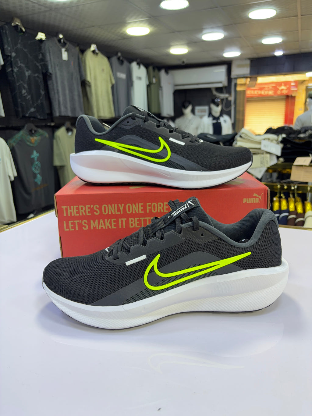 ADIDAS NIKE ORIGINAL