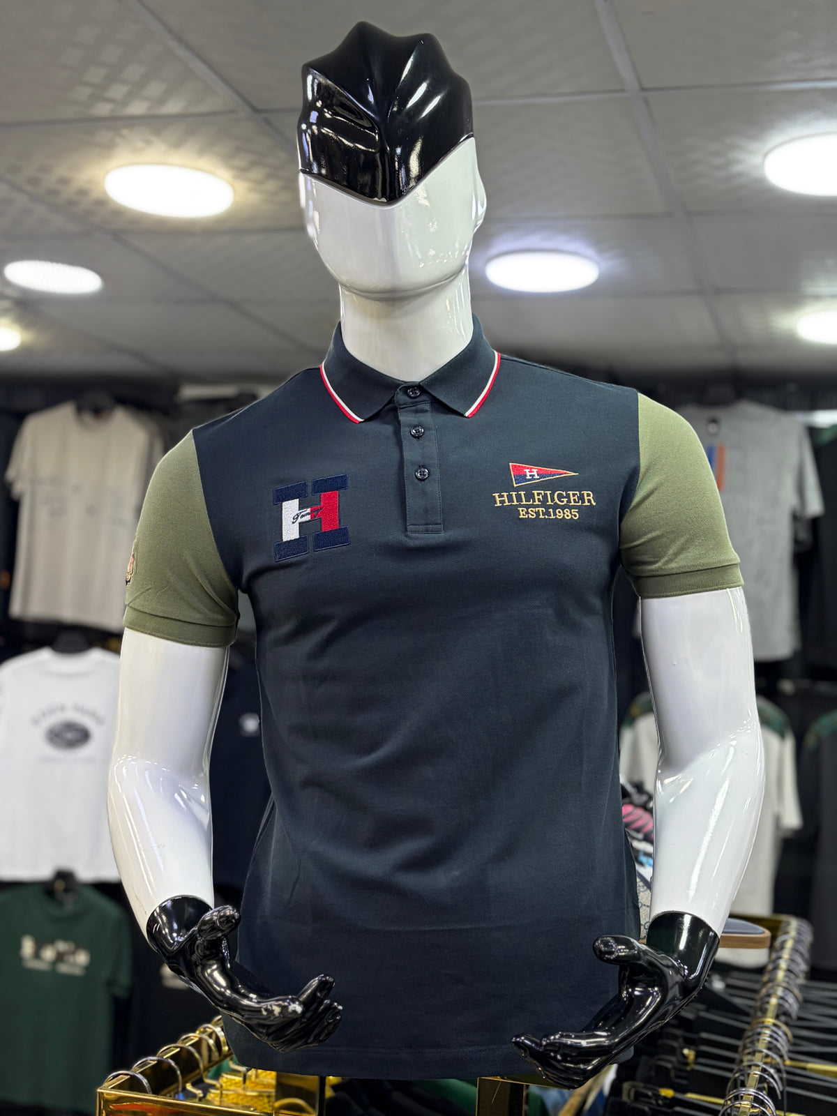 TICHRT HILFIGER